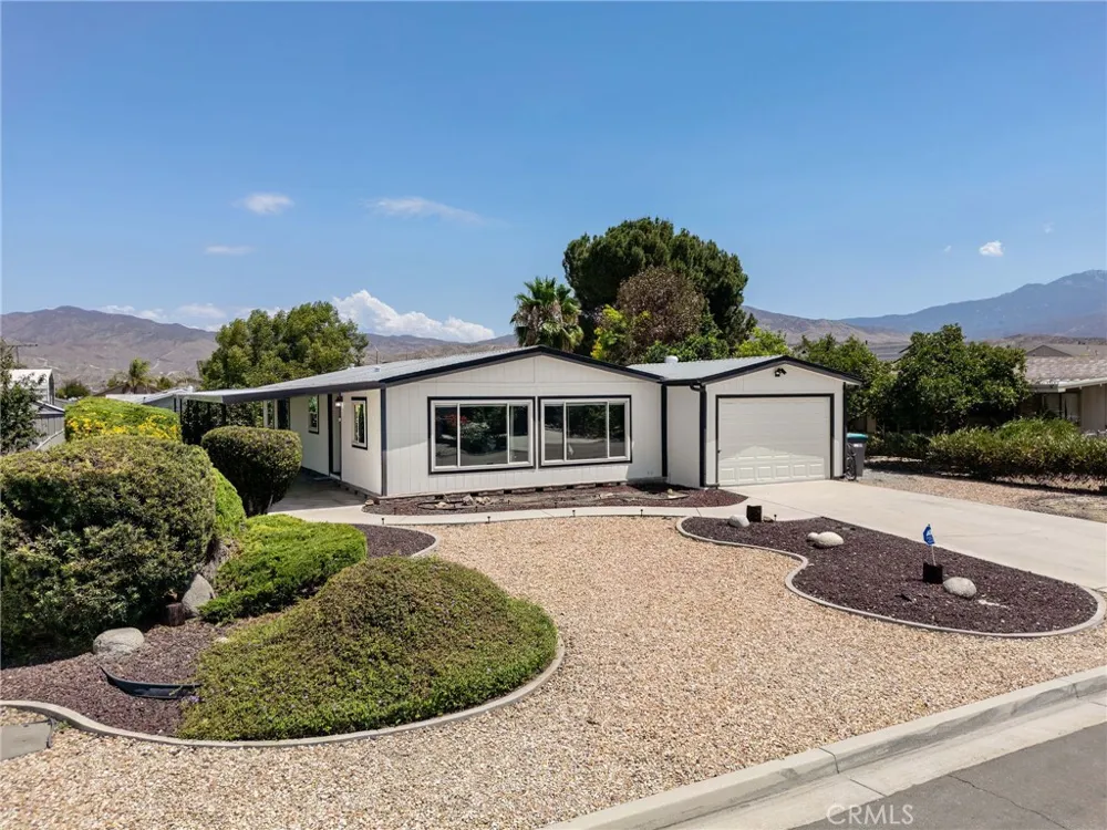 43560 Holder Hemet, CA 92544