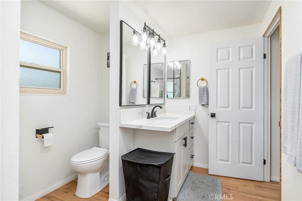 43560 Holder Hemet, CA 92544