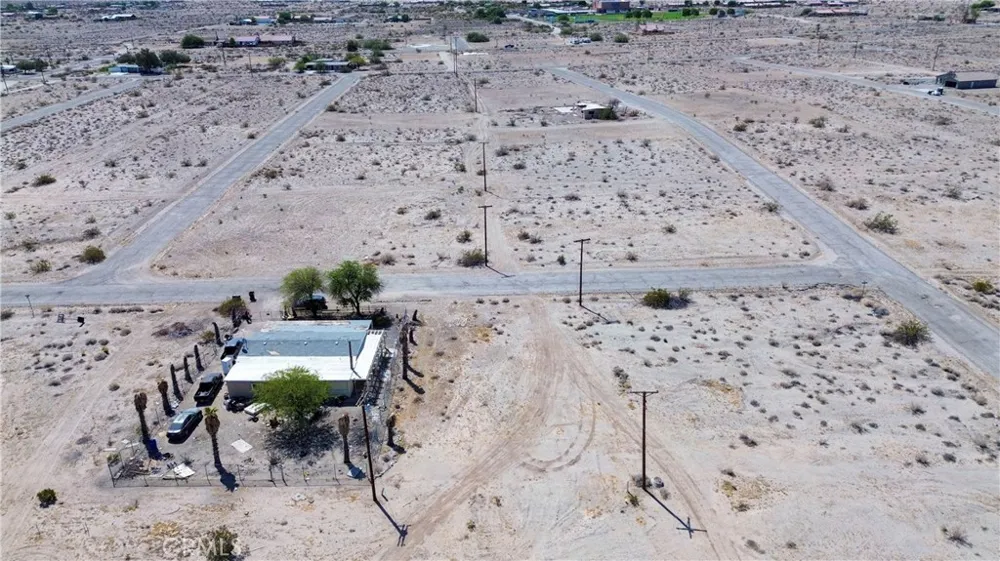2464 Sea Fair Thermal, CA 92274
