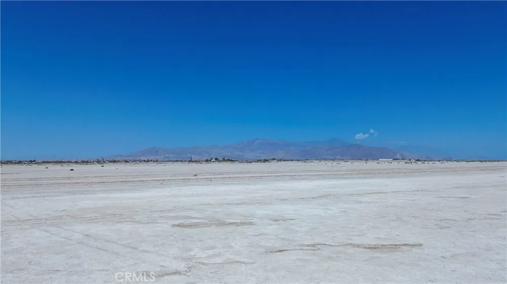 2464 Sea Fair Thermal, CA 92274