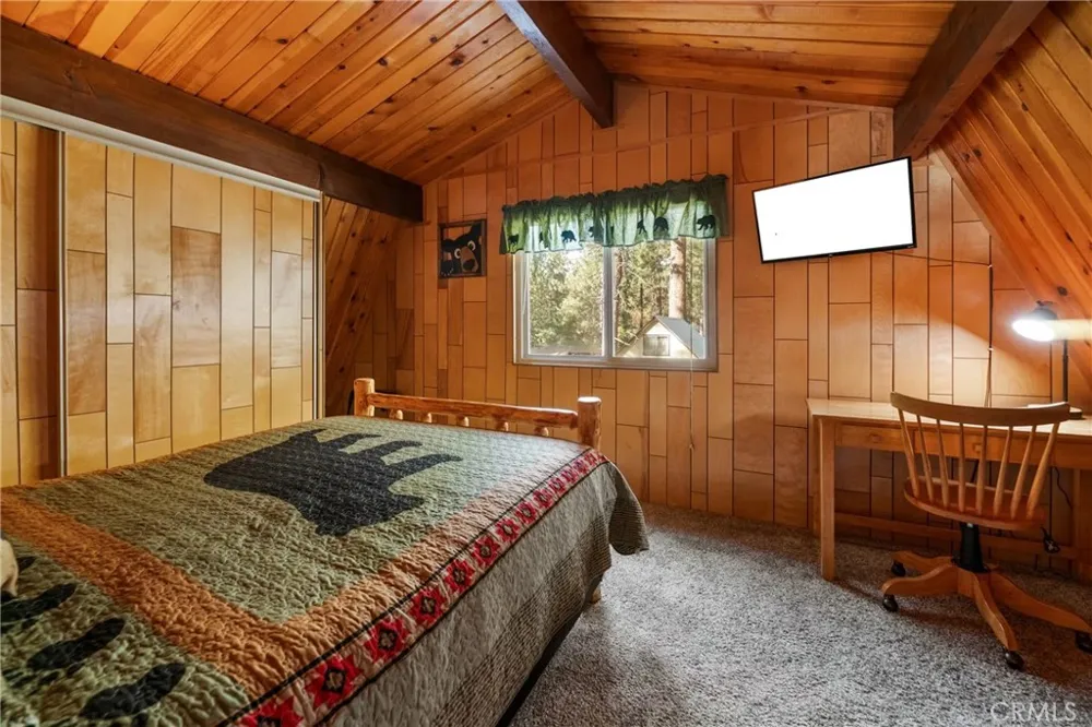 42674 Cedar Big Bear Lake, CA 92315