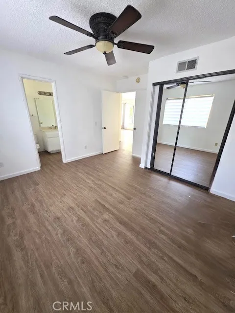 11409 Tampa Los Angeles, CA 91326