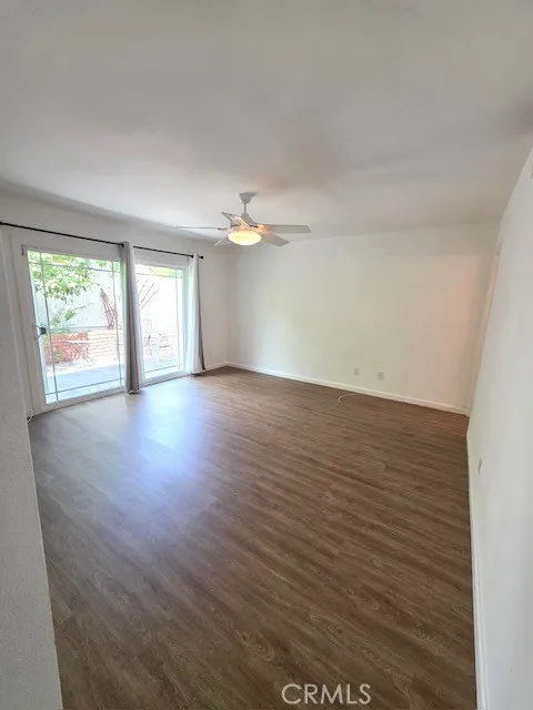 11409 Tampa Los Angeles, CA 91326