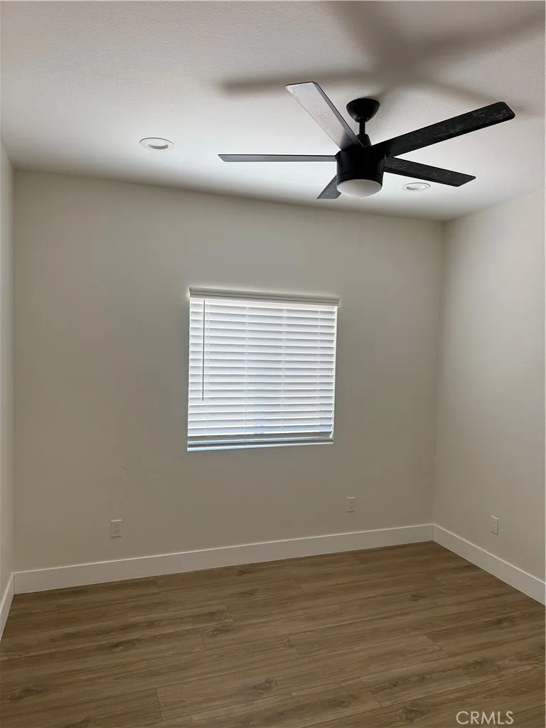41015 W 41st west Palmdale, CA 93551