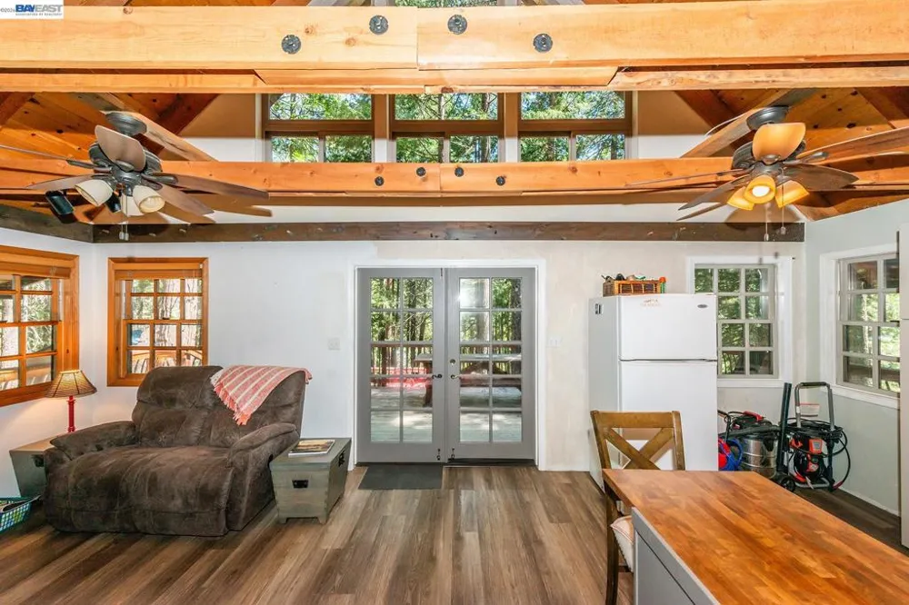 751 Mountain Aire, Ln Trinity Center, CA 96091