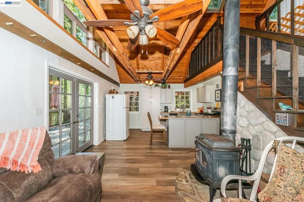 751 Mountain Aire, Ln Trinity Center, CA 96091