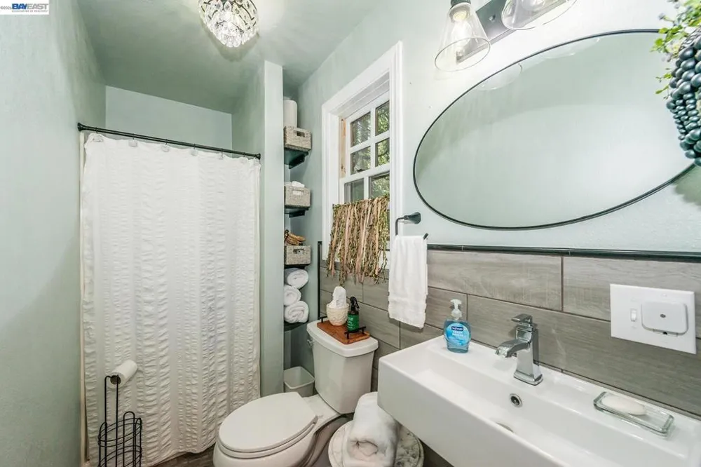751 Mountain Aire, Ln Trinity Center, CA 96091