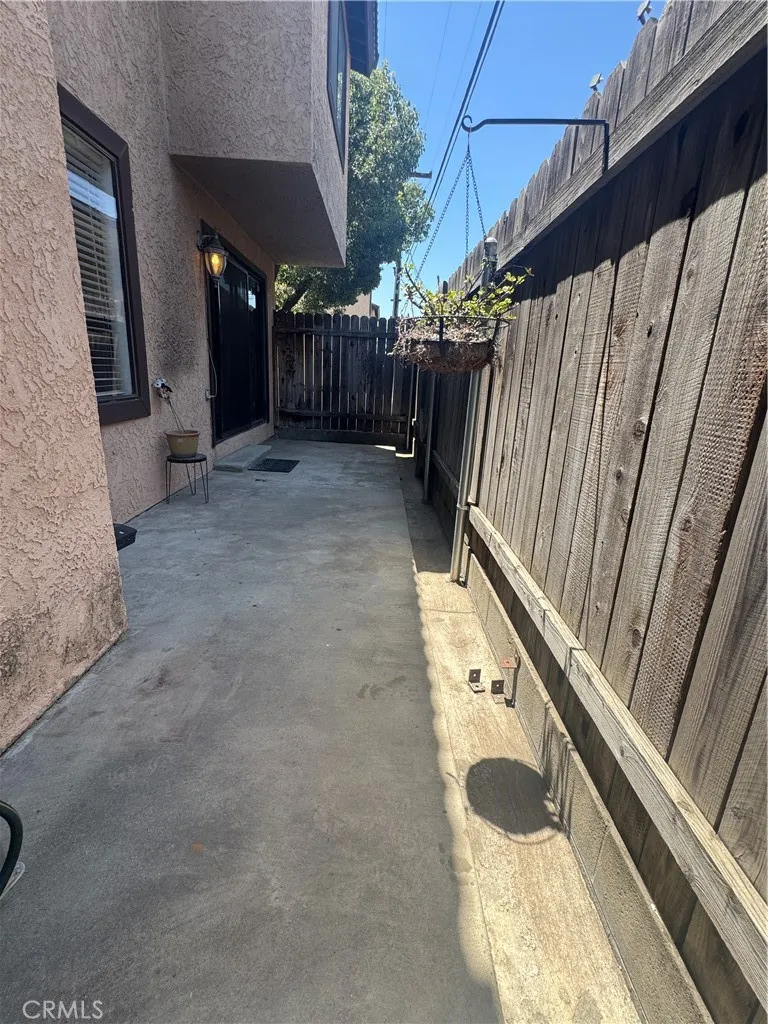 1039 Mount Olive Drive Duarte, CA 91010