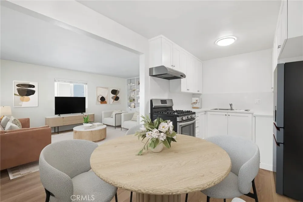 121 E Bay St #D Costa Mesa, CA 92627