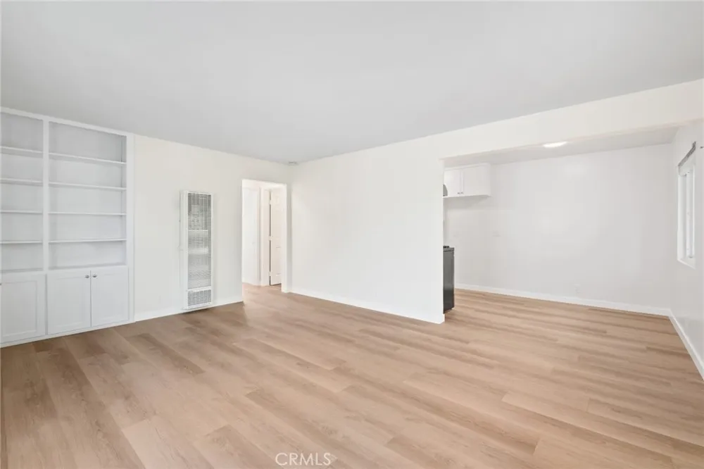 121 E Bay St #D Costa Mesa, CA 92627