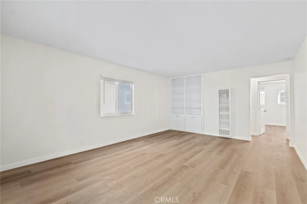 121 E Bay St #D Costa Mesa, CA 92627