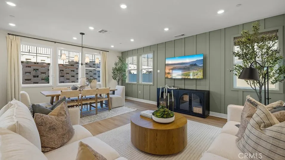 2133 Perdido Lane Santa Paula, CA 93060