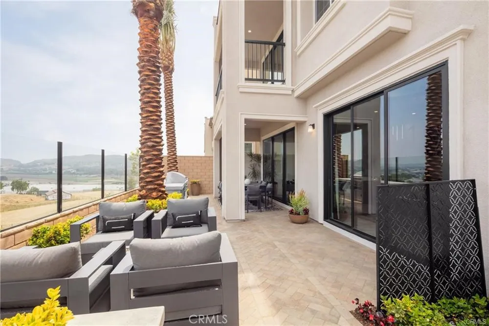 22058 Manarola Way Walnut, CA 91789