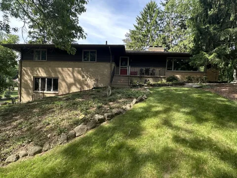 2631 Maple Road