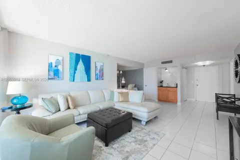 3590 S Ocean Blvd #707