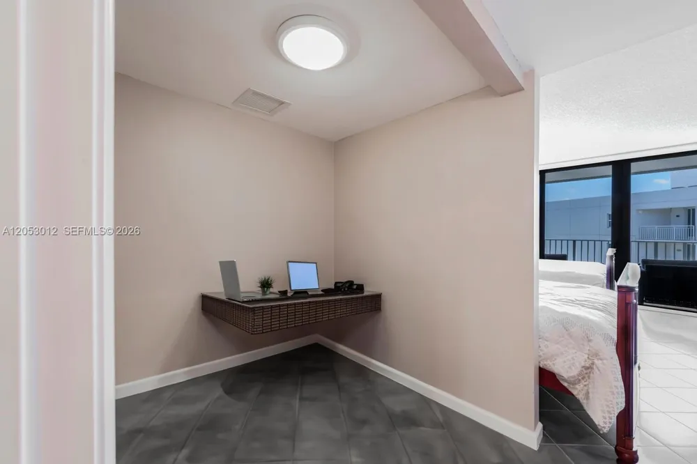 3590 S Ocean Blvd #707 South Palm Beach, FL 33480