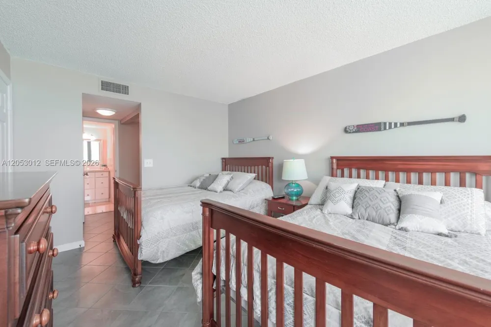 3590 S Ocean Blvd #707 South Palm Beach, FL 33480