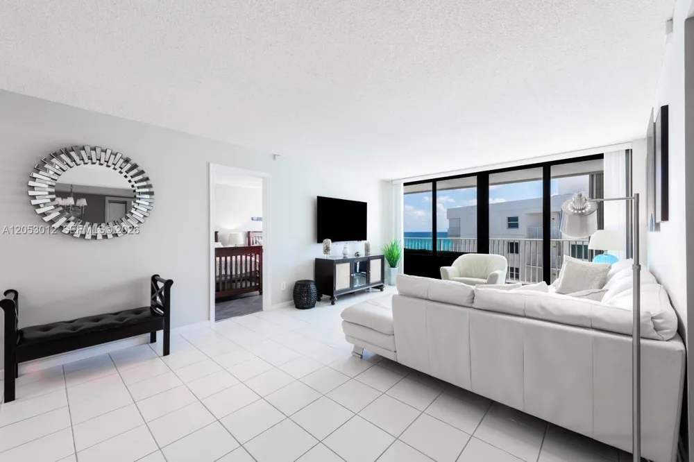 3590 S Ocean Blvd #707 South Palm Beach, FL 33480