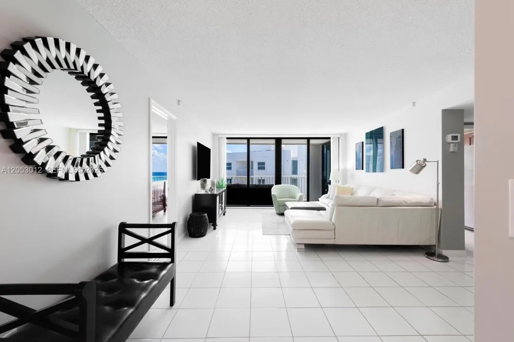 3590 S Ocean Blvd #707 South Palm Beach, FL 33480
