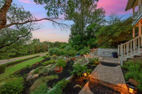 6004 Mount Bonnell Road