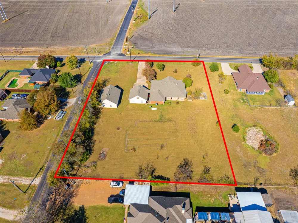 14184 County Road 489 Nevada, TX 75173