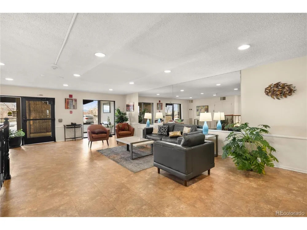 7877 E Mississippi Avenue #301 Denver, CO 80247