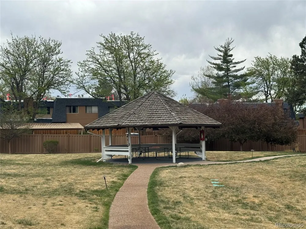7877 E Mississippi Avenue #301 Denver, CO 80247