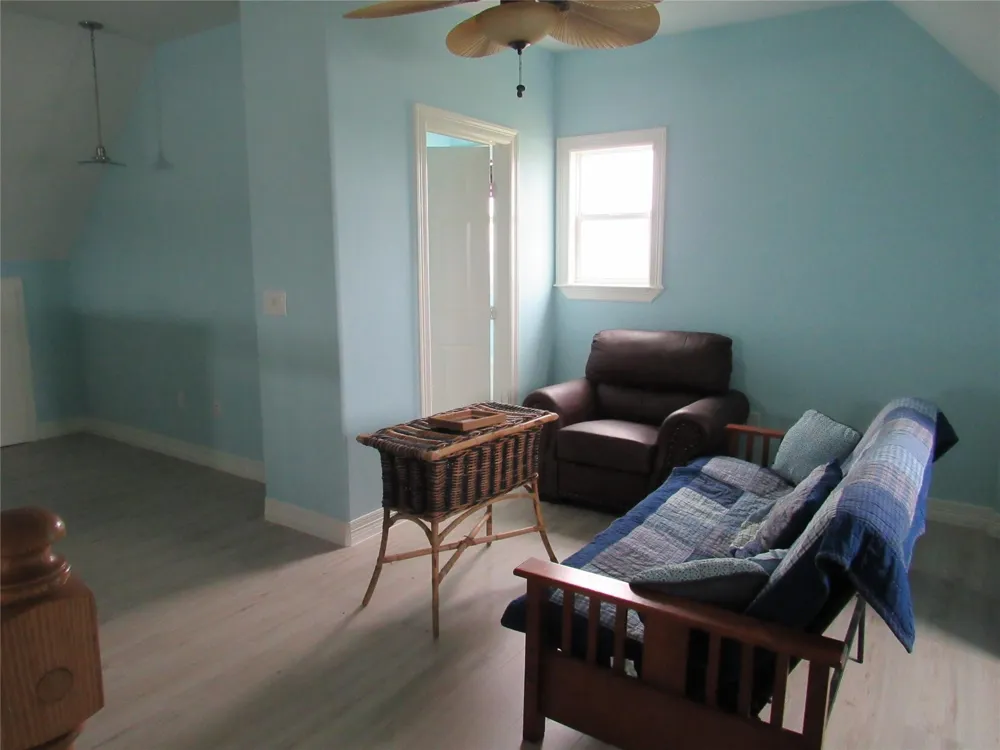 1915 County Road 299 Sargent, TX 77414