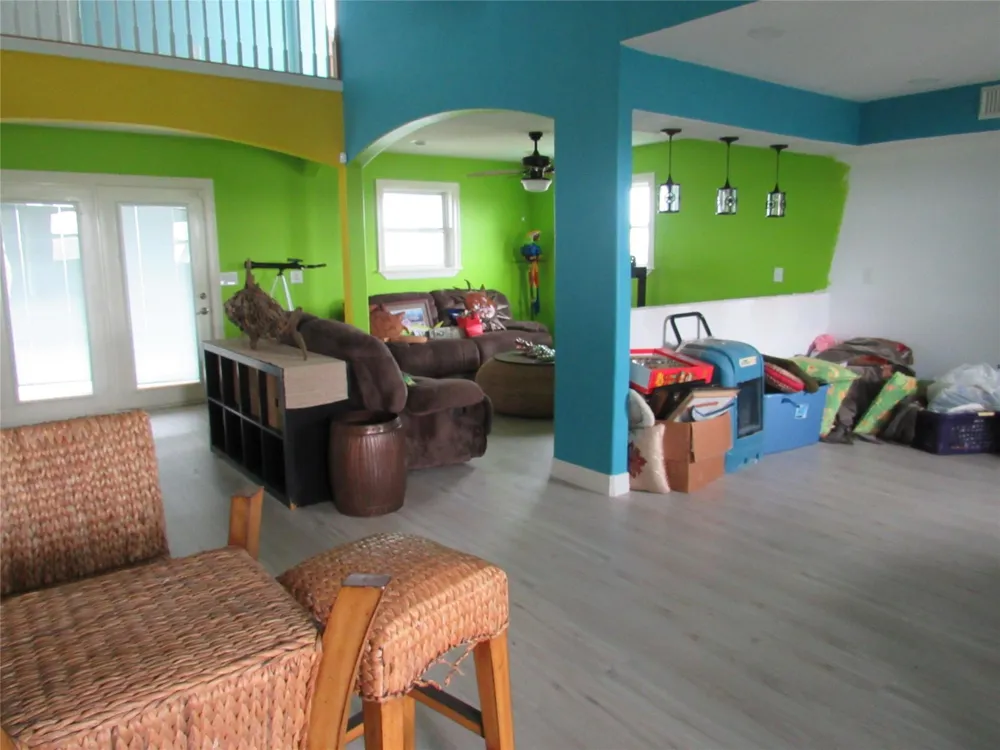 1915 County Road 299 Sargent, TX 77414