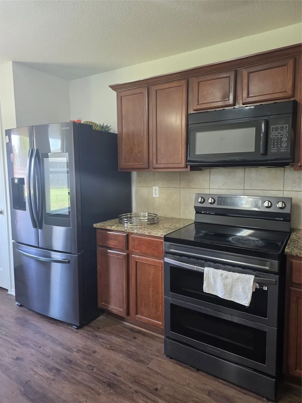 2803 Aberdeen Drive Seagoville, TX 75159