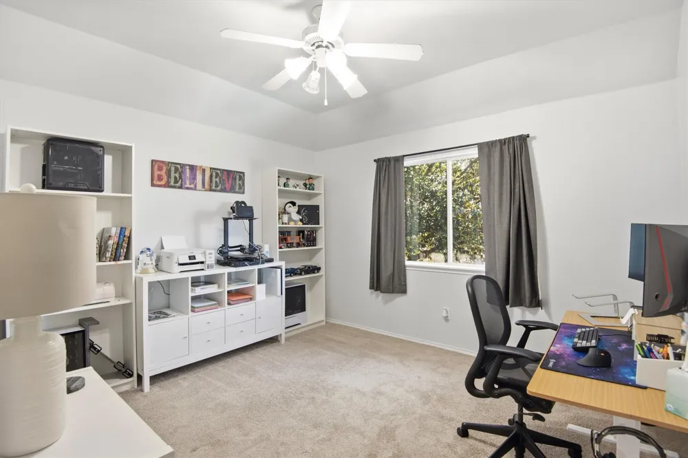 613 Dorchester Lane Mansfield, TX 76063
