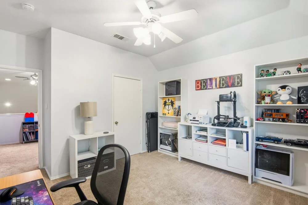 613 Dorchester Lane Mansfield, TX 76063