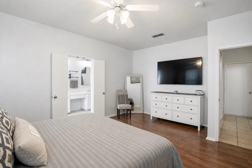 613 Dorchester Lane Mansfield, TX 76063