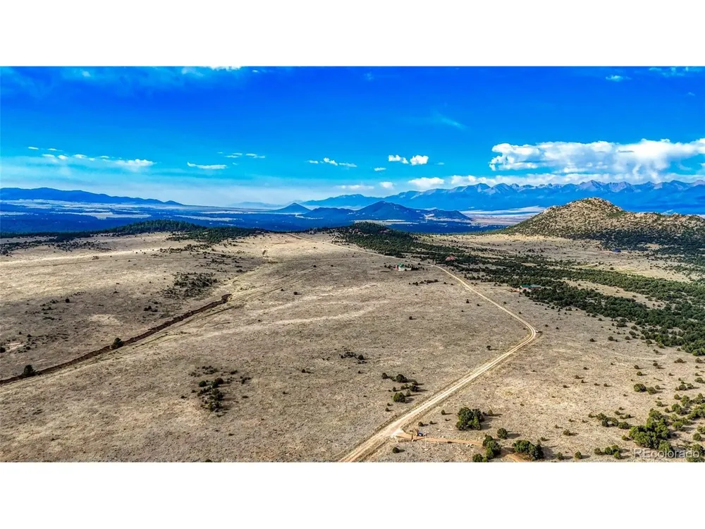 705 Riggs Road Westcliffe, CO 81252