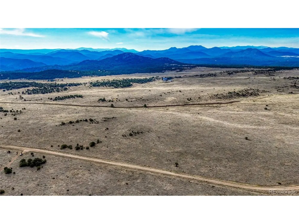705 Riggs Road Westcliffe, CO 81252