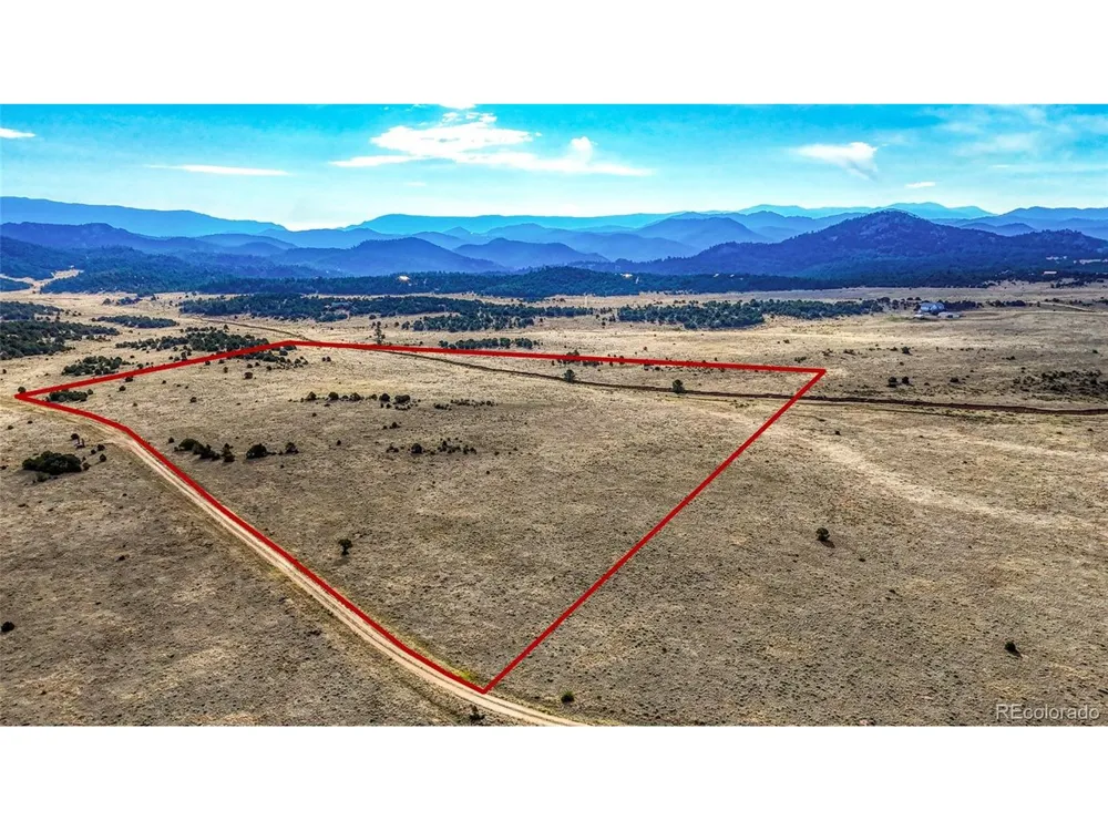 705 Riggs Road Westcliffe, CO 81252