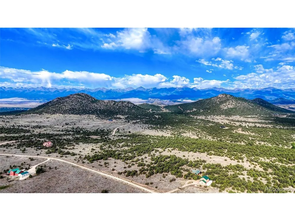 705 Riggs Road Westcliffe, CO 81252