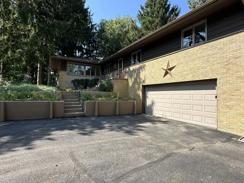 2631 Maple Road Scio Township, MI 48103