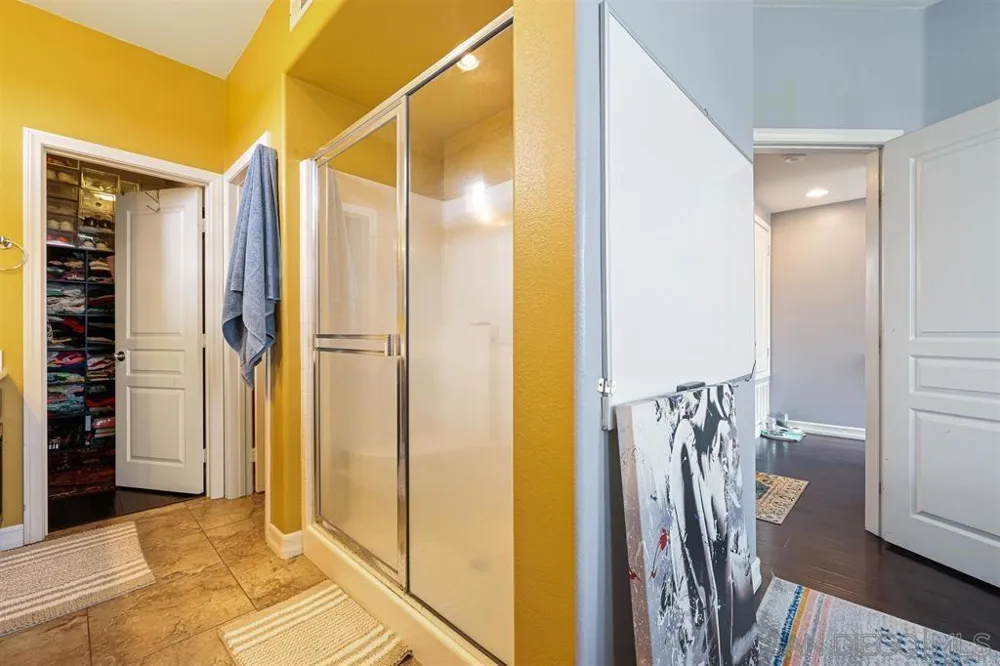 721 Paradise National City, CA 91950