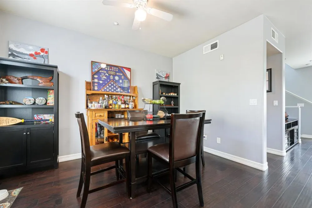 721 Paradise National City, CA 91950