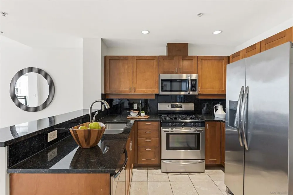 475 Redwood St #701 San Diego, CA 92103