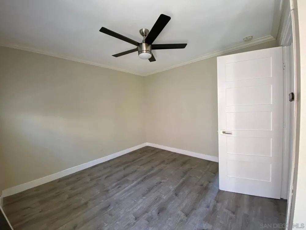 285 S Mollison Ave El Cajon, CA 92020