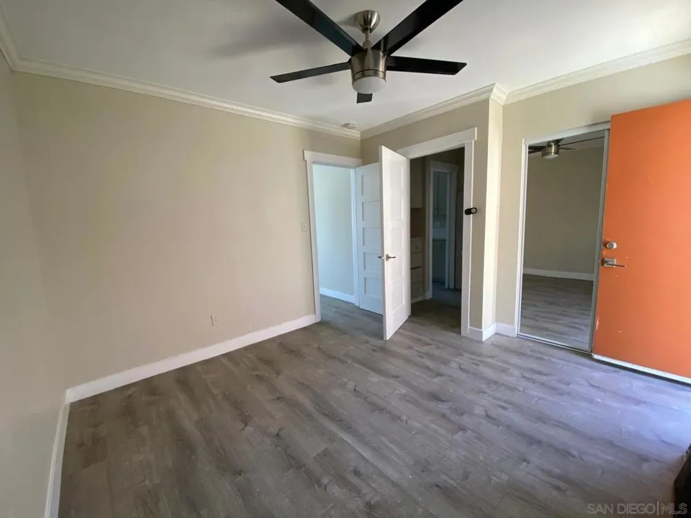 285 S Mollison Ave El Cajon, CA 92020