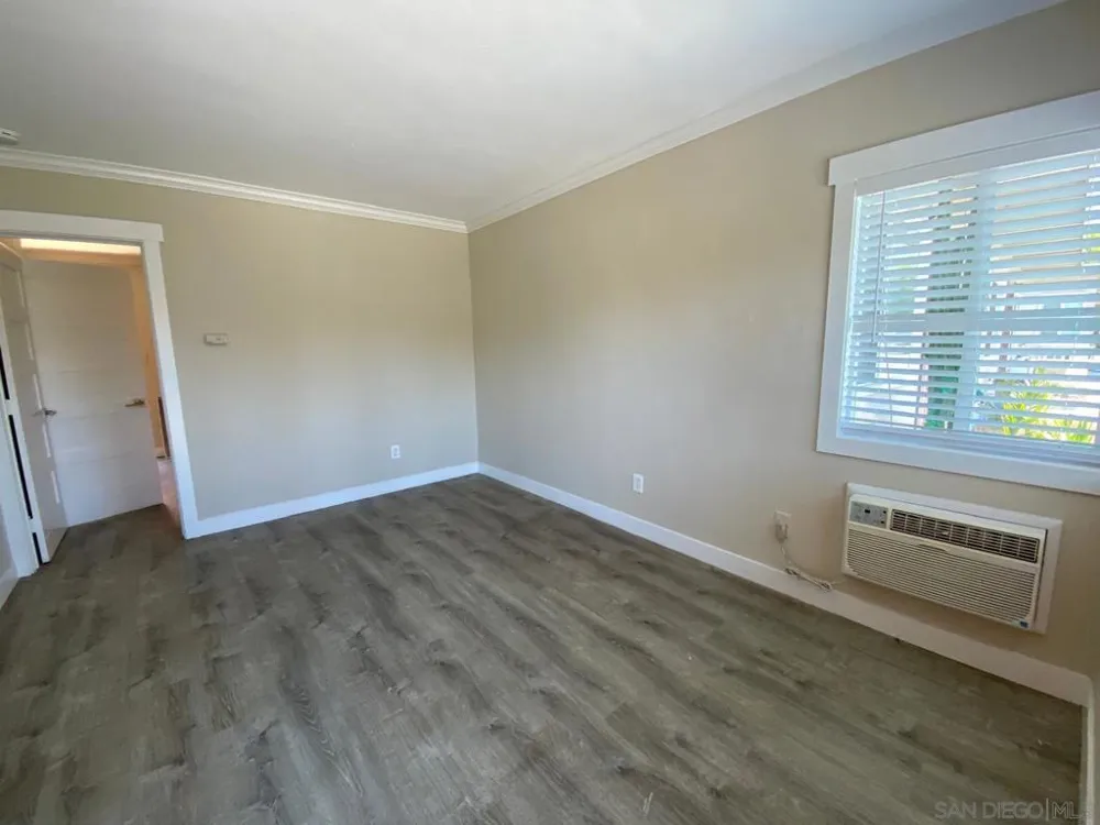 285 S Mollison Ave El Cajon, CA 92020