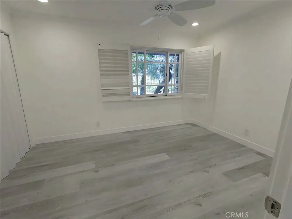 7049 Semrad Road West Hills, CA 91307