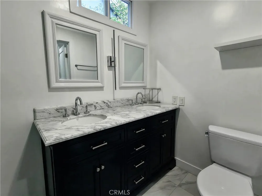 7049 Semrad Road West Hills, CA 91307