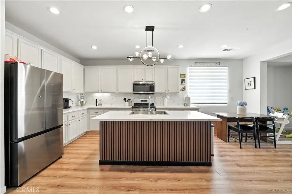 2351 Alpaca Avenue Rosamond, CA 93560
