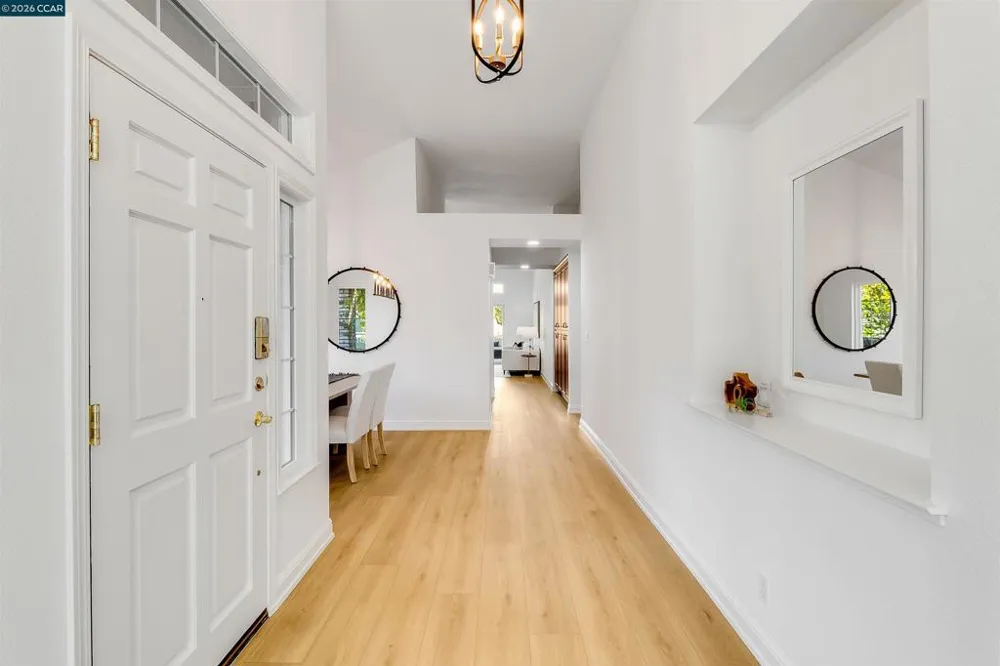 109 Crow Pl Clayton, CA 94517