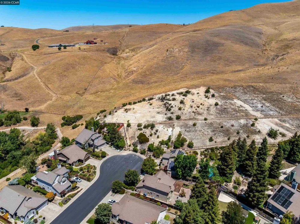109 Crow Pl Clayton, CA 94517