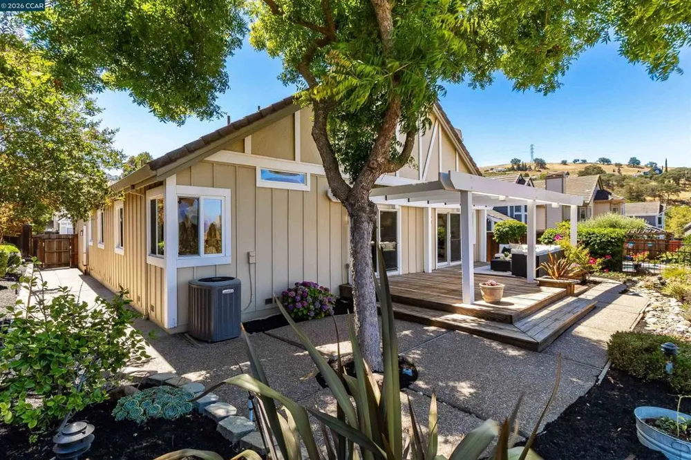 109 Crow Pl Clayton, CA 94517